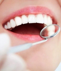 Nha Khoa Làm Răng Sứ Giá Rẻ Bình Tân